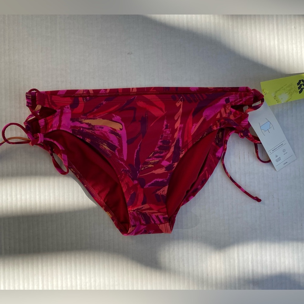 NWT All in Motion Bikini Swim Bottom Size L